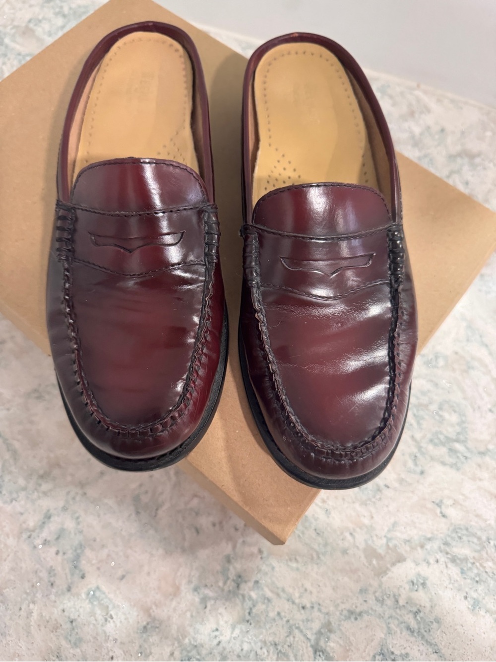 G.H. Bass Weejuns Burgundy Loafer sz. 7.5 - Picture 6 of 10